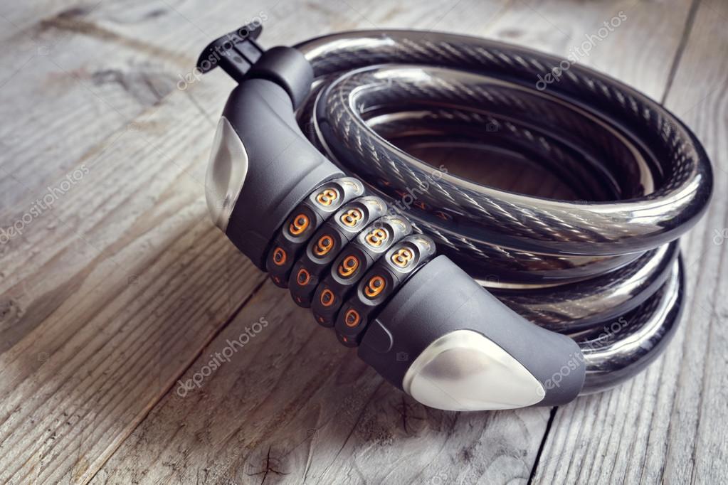 Dettaglio di serratura di sicurezza con cilindro europeo